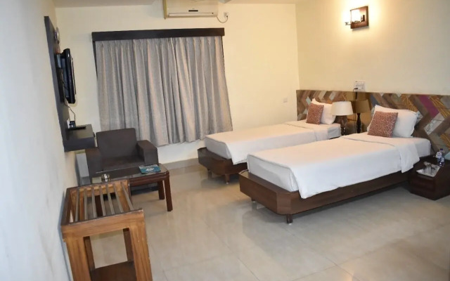 Hotel Radhika Regency