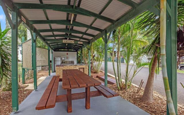 River Retreat Caravan Park