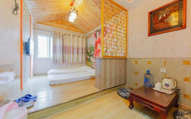 Yihao Hostel (Ji'nan Grand View Garden)