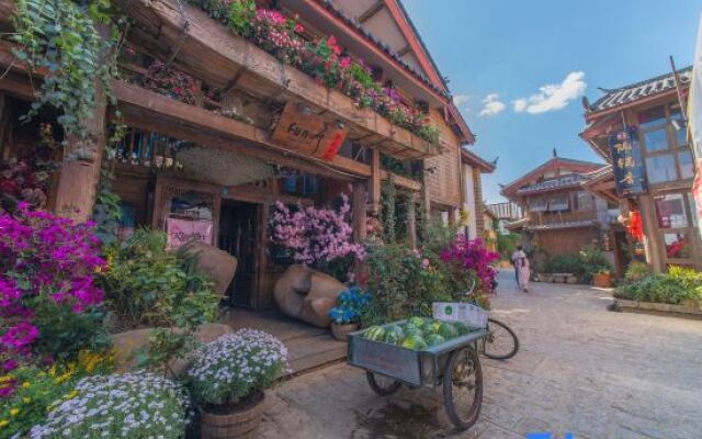 Three House Inn