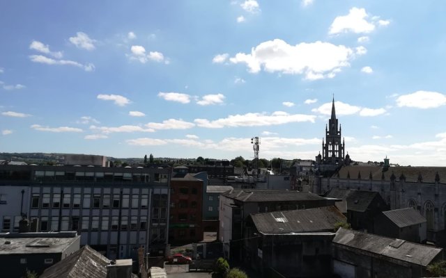 2 bedroom penthouse Cork city Fitton St