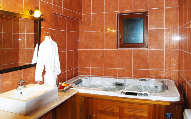 Villa, Choudetsi in Choudetsi