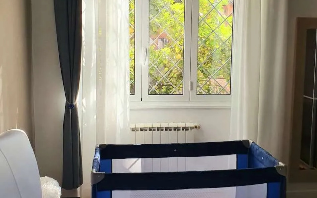 Lemon Sunshine Apartment