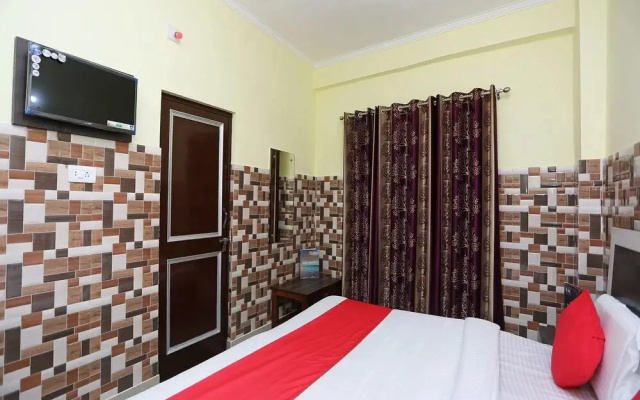 New Sundaram By OYO Rooms