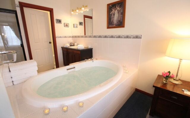 Wine And Roses Bed And Breakfast