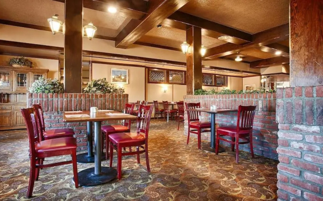 Best Western Airport Plaza Hotel