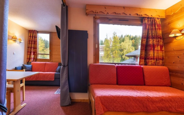 Apartment in Doucy Near Ski Slopes