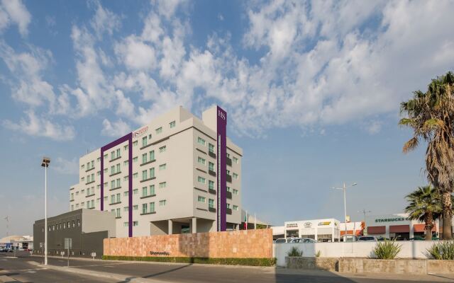 Wyndham Garden Leon Centro Max Hotel