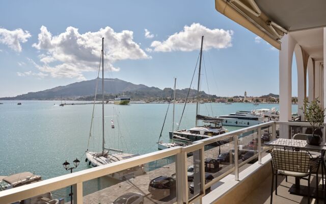 Monopolio Waterfront Apartment