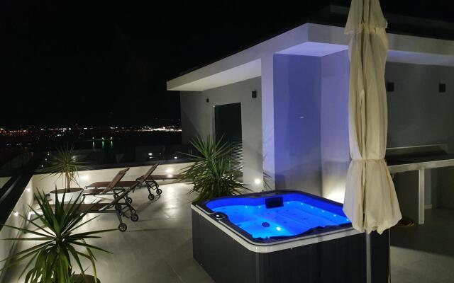 Holiday home Trogir 4