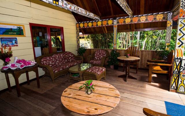 Palau Carolines Resort