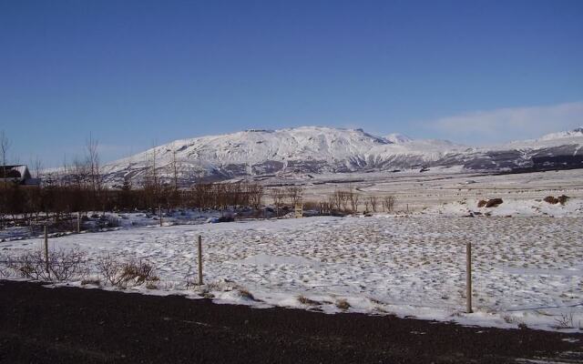 Skálinn between Gullfoss and Geysir – Myrkholt Farm