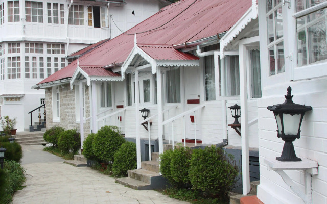 Summit Swiss Heritage Hotel & Spa