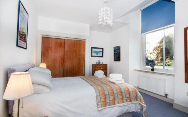 The West Wing Apartments