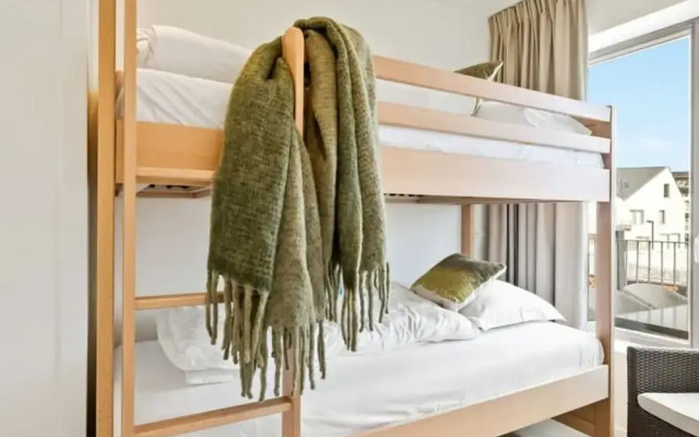 Apartment With Natural Swimming Pool