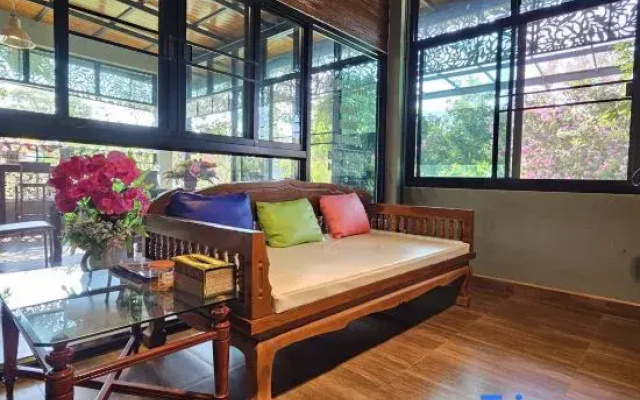 Srianan Resort