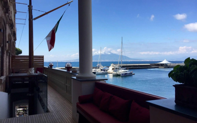 Yacht Club Capo Cervo Suites