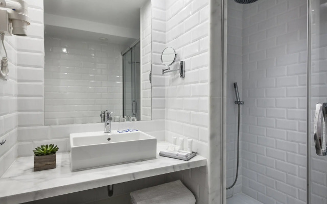Hotel Delamar - Adults Only