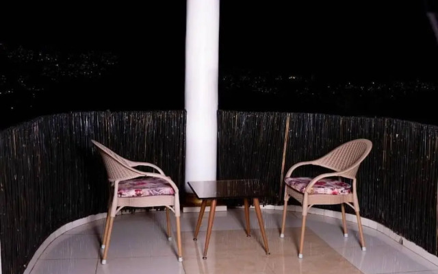 Amariah Villa