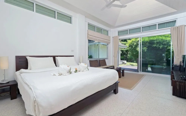 Ban Mok Talay Beachfront Villa