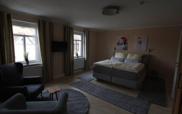 Ferienwohnung 2.OG.Links