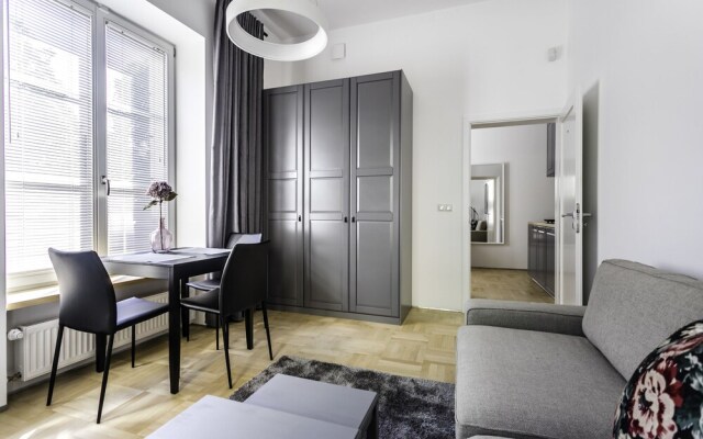 P&O Apartments Warecka Studio