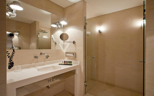 O&B Athens Boutique Hotel