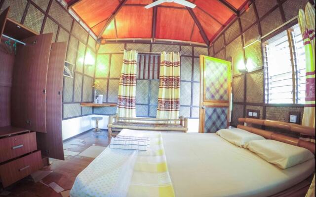 Chelles Guest House And Backpackers