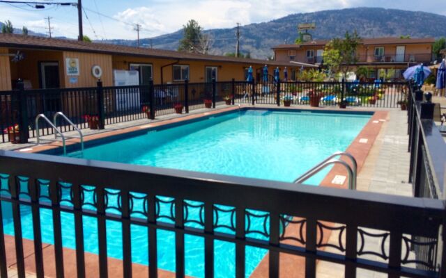 Sahara Courtyard Inn