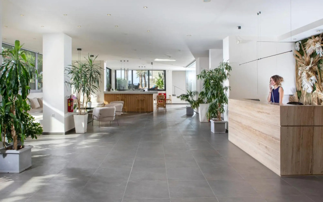 Almyrida Studios