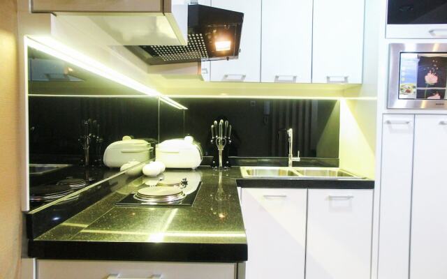 Cozy and Minimalist 1BR @ Oasis Apartment