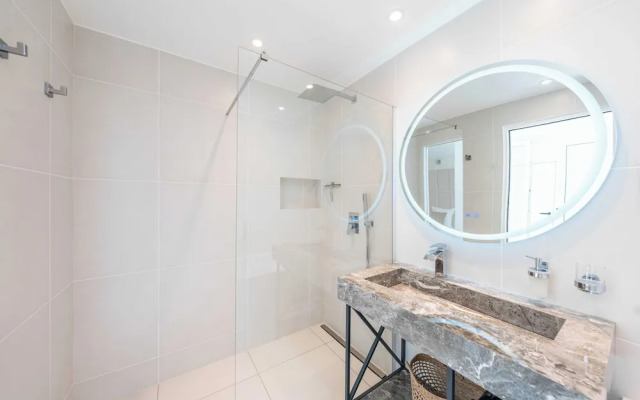 Sumptuous Villa - AC- 6br- 12p- Cannes