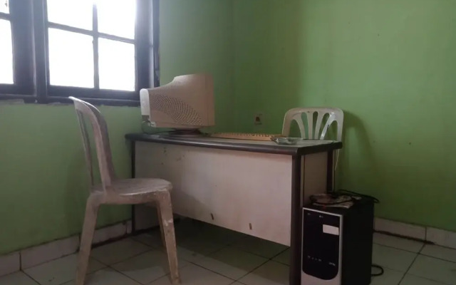 SPOT ON 2800 Kos Bu Darma Syariah