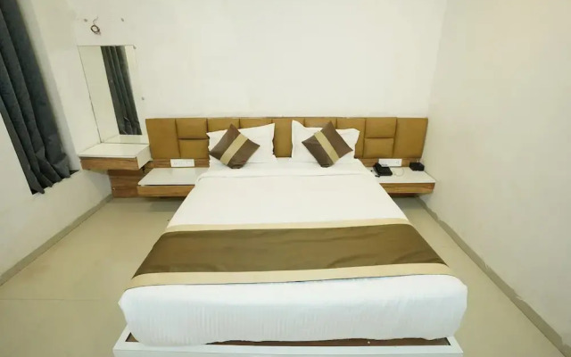 Hotel Grand Maratha