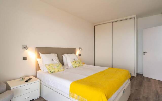 Monumental Apartment 610 Balcony Sea View