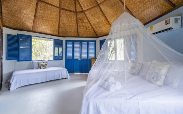 Hotel Coralina Island