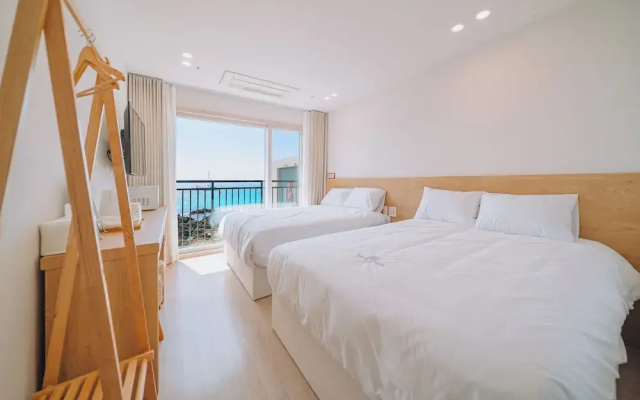 Jeju Mondieu Tourist Hotel