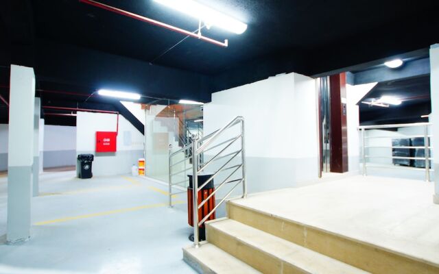 Sama Al Qasr Khorais