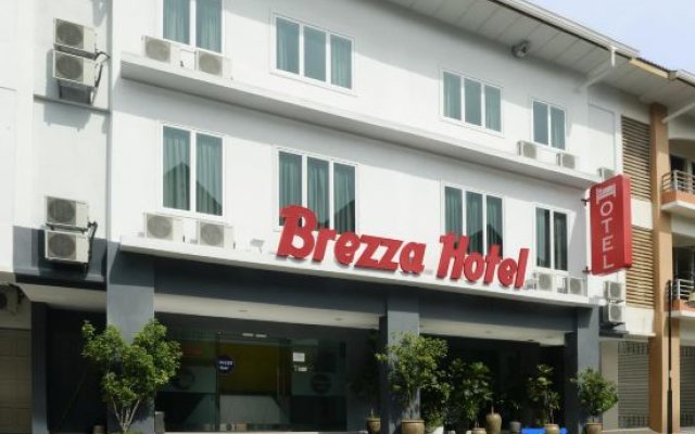 Brezza Hotel Sitiawan