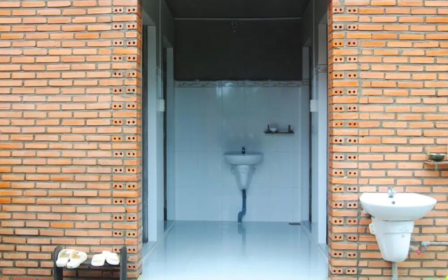 Nui Tuong Village Stay