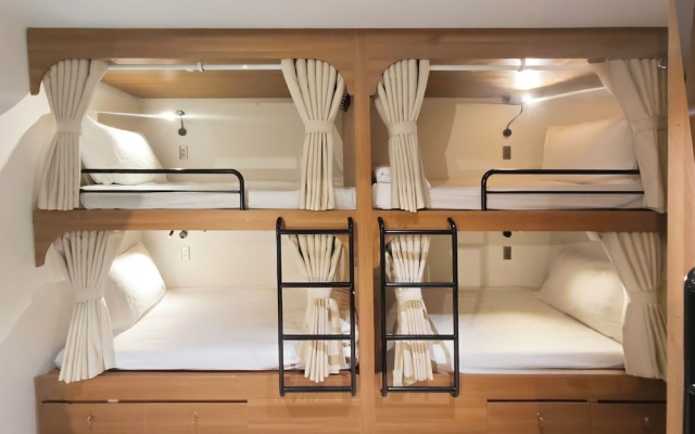 Dorm Garden Hostel Danang By Haviland – Guest Rooms – Da Nang