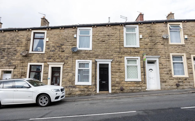 Immaculate 3-bed House in Accrington