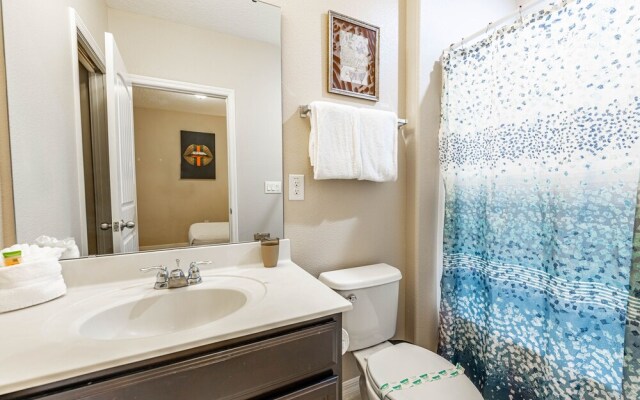 Brand New Luxury Townhome w/ Pvt Pool Close to Disney Parks by Redawning