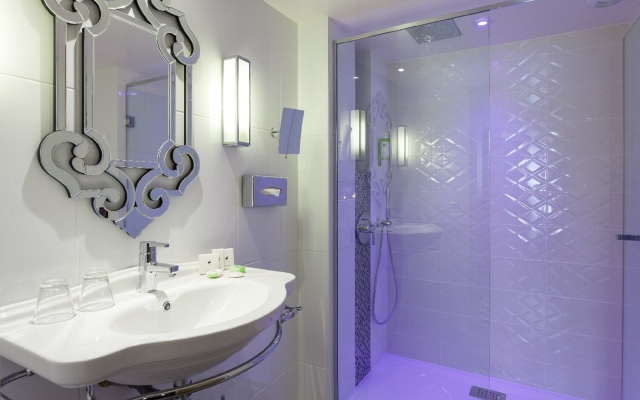 Hôtel Phileas Lazare & Spa - Opéra