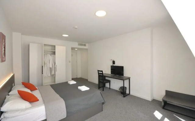 Meidan INN