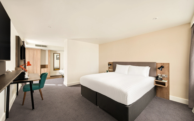 Holiday Inn Birmingham City Centre by IHG - Image 6