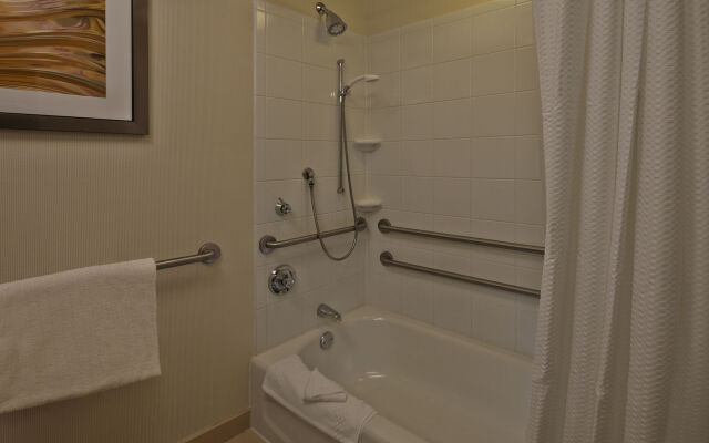 Courtyard by Marriott Providence Warwick