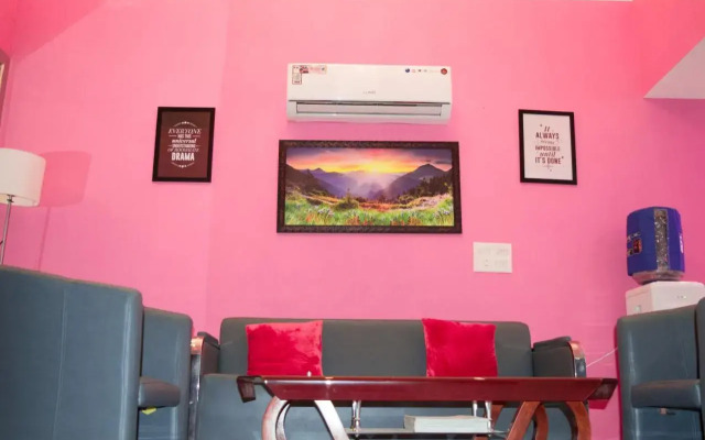 LA Rooms
