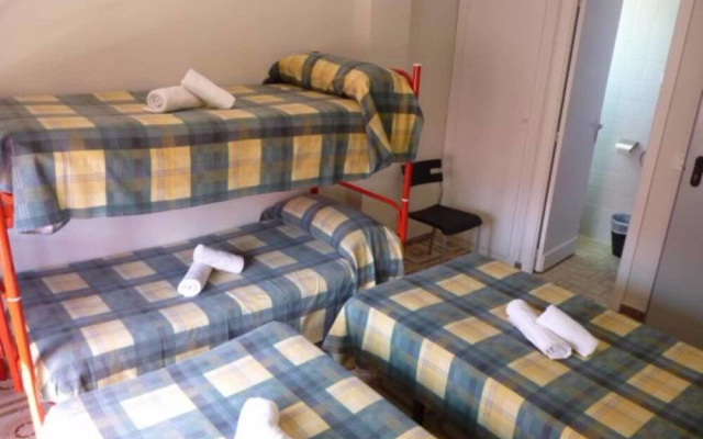 Hostal La Cabaña