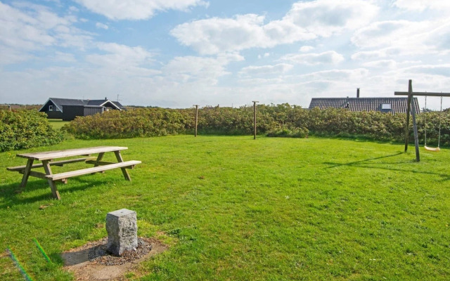 8 Person Holiday Home in Harboore-by Traum